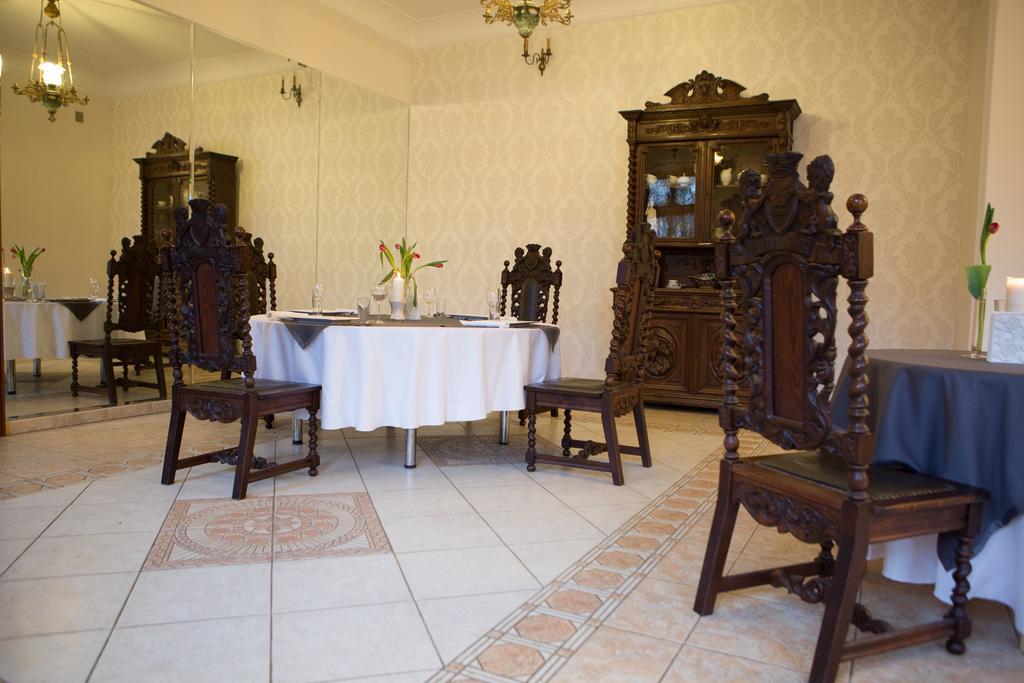 Palac Jablonowo Bed and Breakfast Ujście Esterno foto